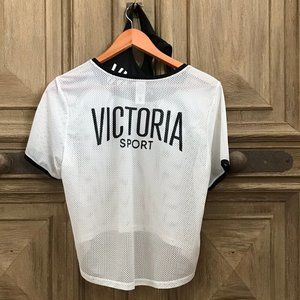 Victoria Sport Crop Top and Sports Bra (2 pieces)